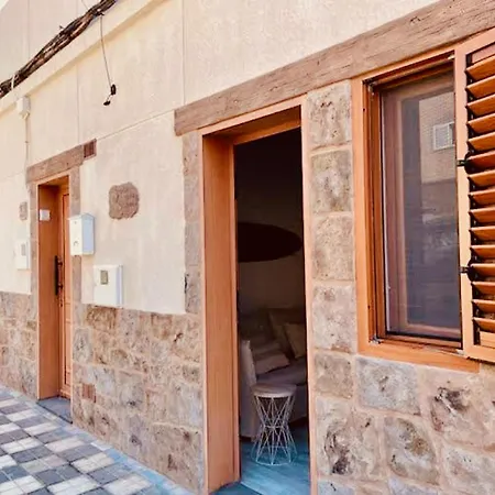 Click & Guest - Casa Mama Carina B أغيميس